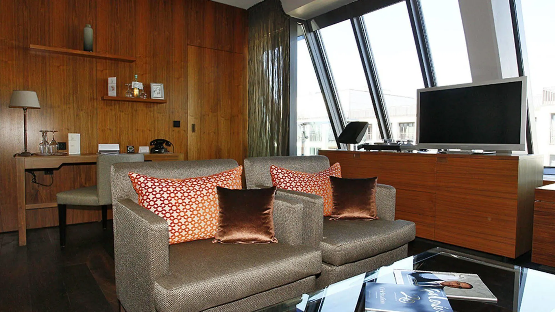 Hotel Gendarm Nouveau Berlin 4*,
